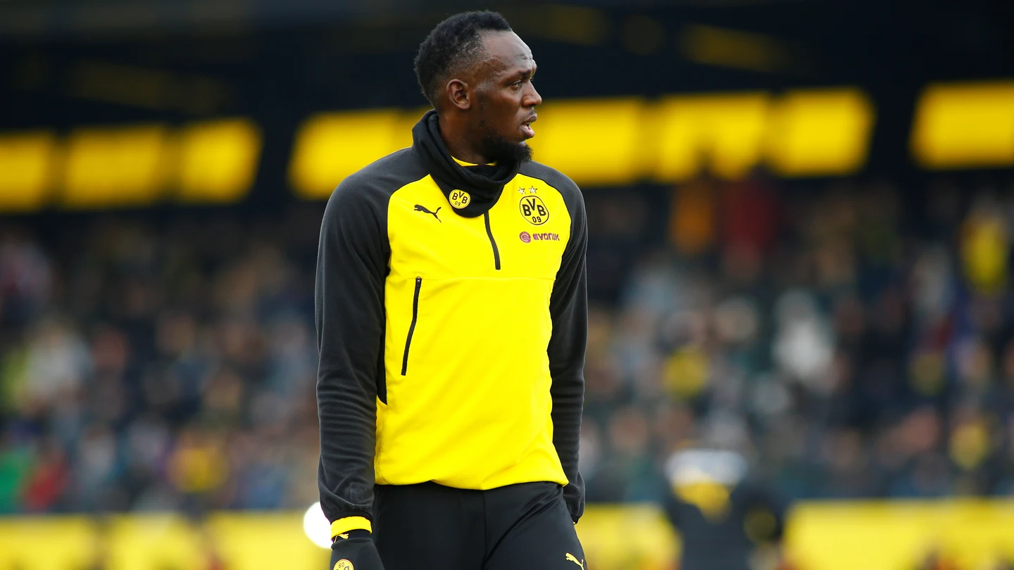 Bolt entrenando con el Borussia Bolt entrenando con el Borussia