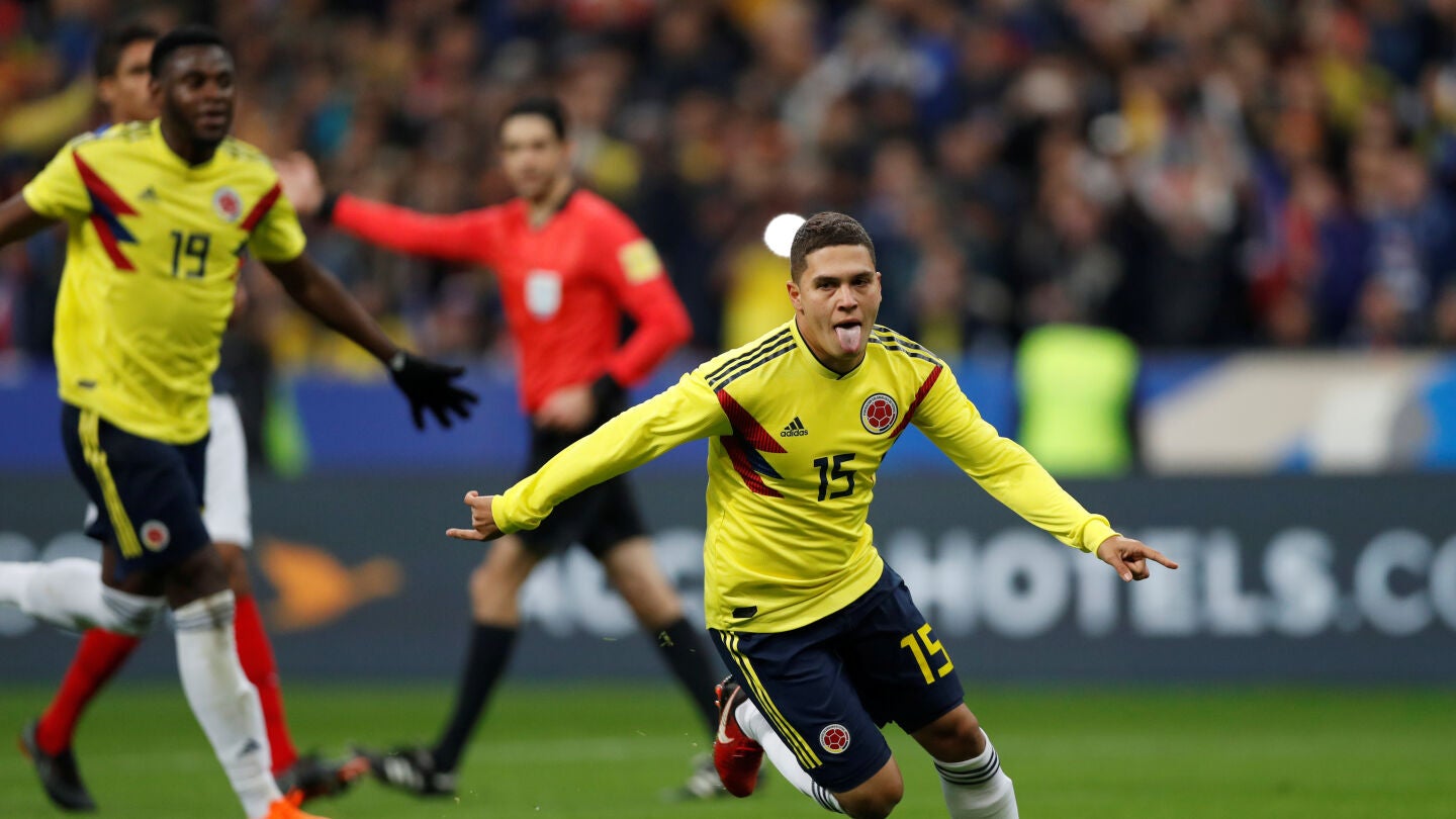 Juan Quintero celebra el gol de la victoria de Colombia en Saint Denis