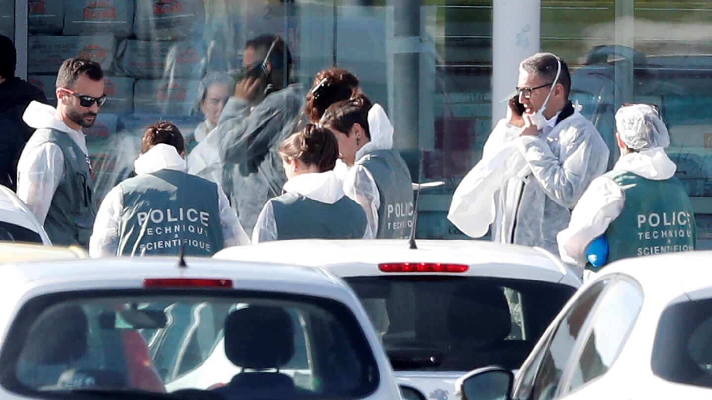 Agentes de la Polic&iacute;a francesa