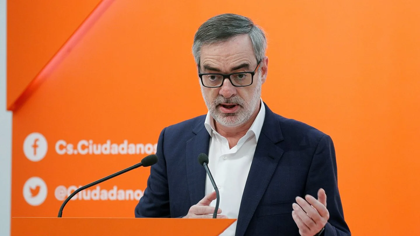 José Manuel Villegas en rueda de prensa José Manuel Villegas en rueda de prensa