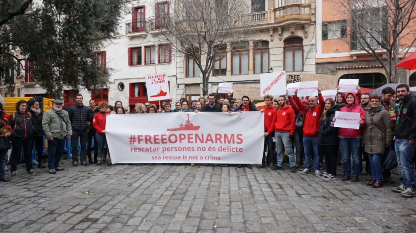 Concentraci&oacute;n en defensa de Proactiva Open Arms