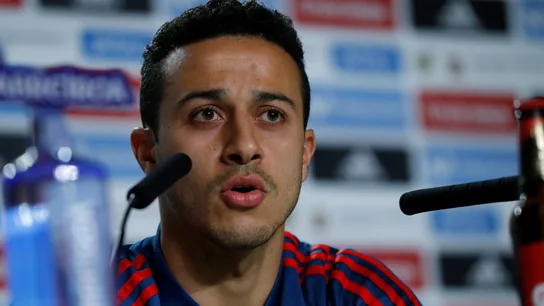 Thiago Alcántara, en rueda de prensa Thiago Alcántara, en rueda de prensa