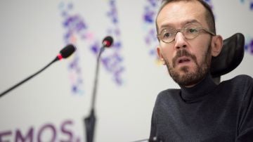 El portavoz de Podemos Pablo Echenique 