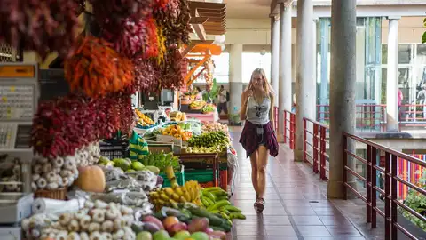 Mercado dos Lavradores Razones que hacen de Madeira la mejor isla del mundo