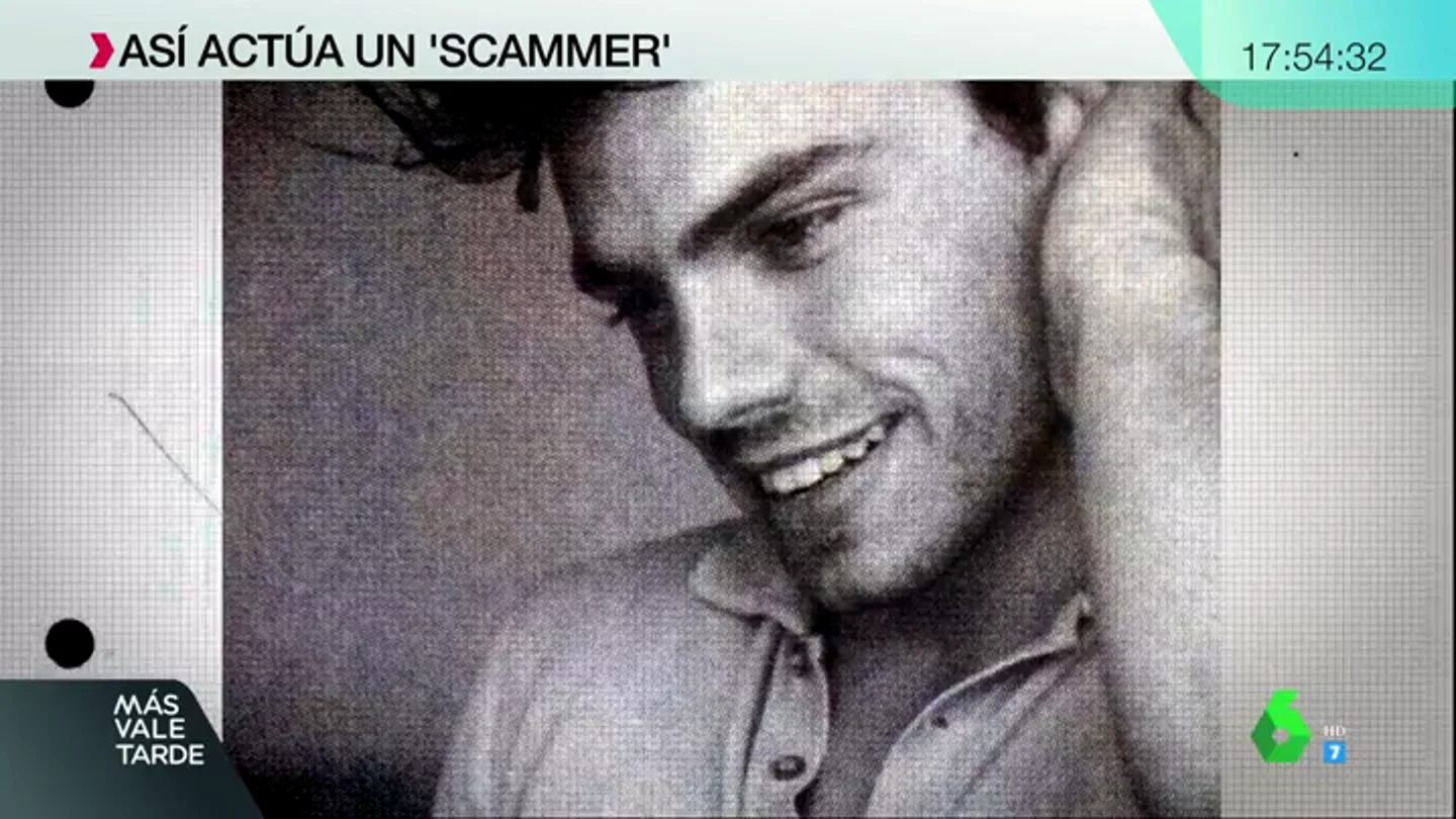 SCAMMER SCAMMER