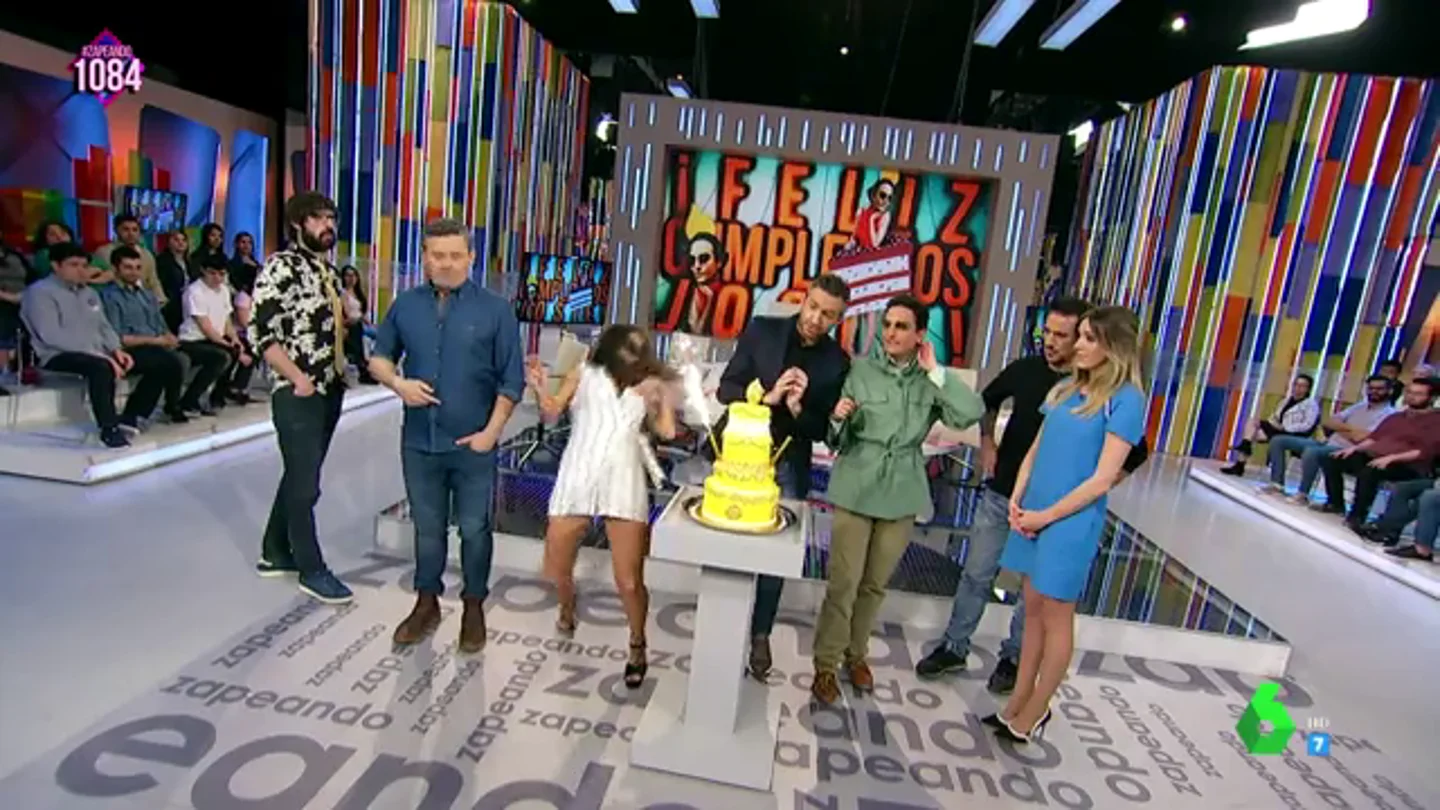 Lorena Castell se asusta en Zapeando Lorena Castell se asusta en Zapeando