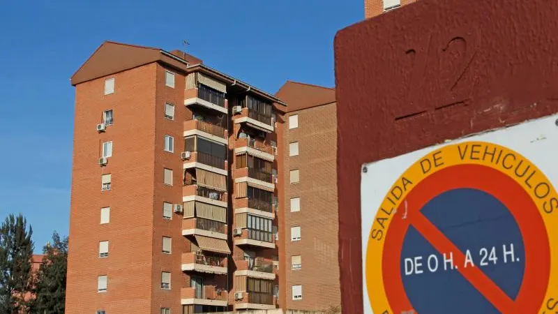 Imagen del edificio donde la mujer fue asesinada