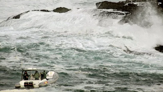 Operación de rescate en la playa del Orzán Operación de rescate en la playa del Orzán
