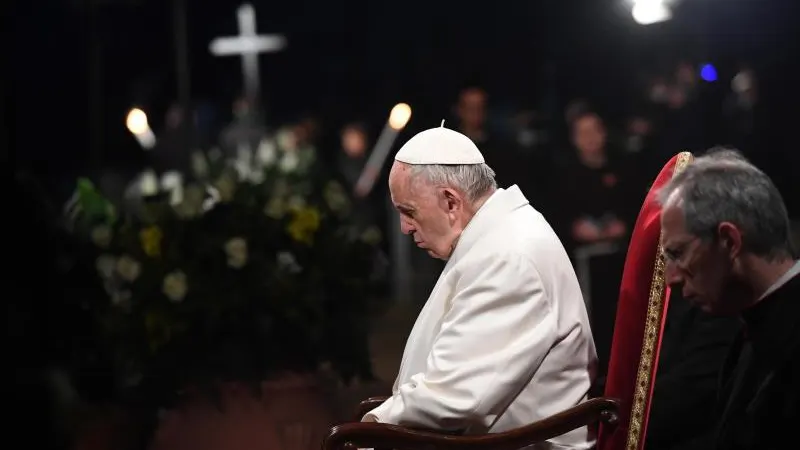 El Papa Francisco preside el Viacrucis en Roma