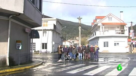 Vecinos de O Cruceiro de Roo 
