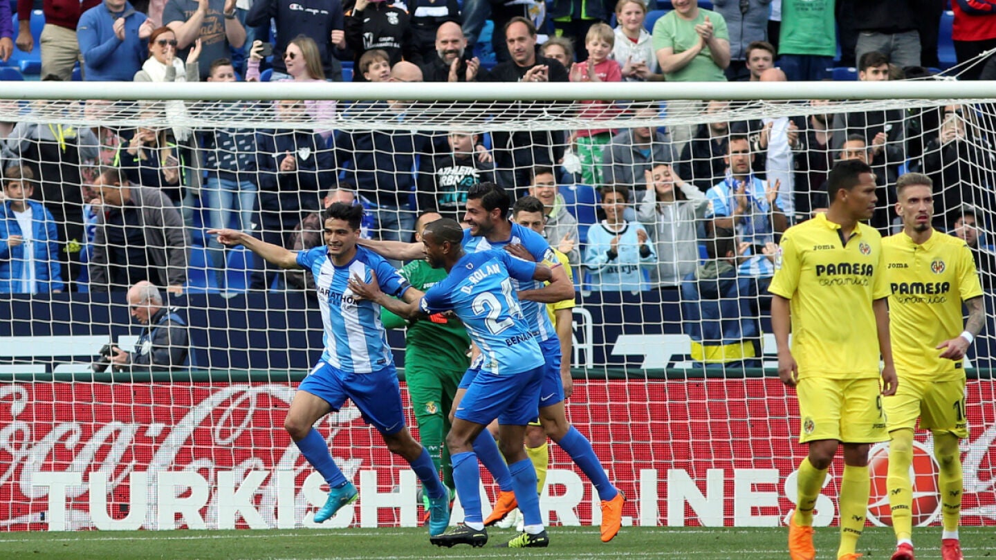 El M&aacute;laga celebra un gol ante el Villarreal