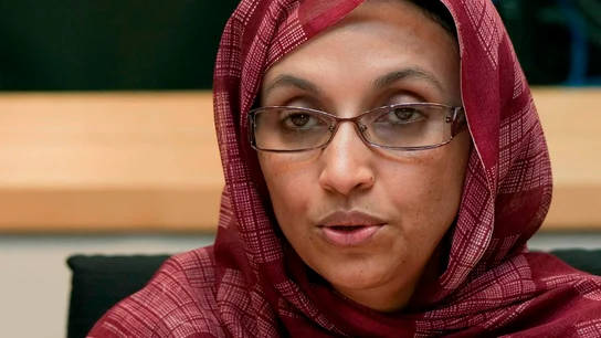 La activista saharaui de los derechos humanos Aminetu Haidar La activista saharaui de los derechos humanos Aminetu Haidar