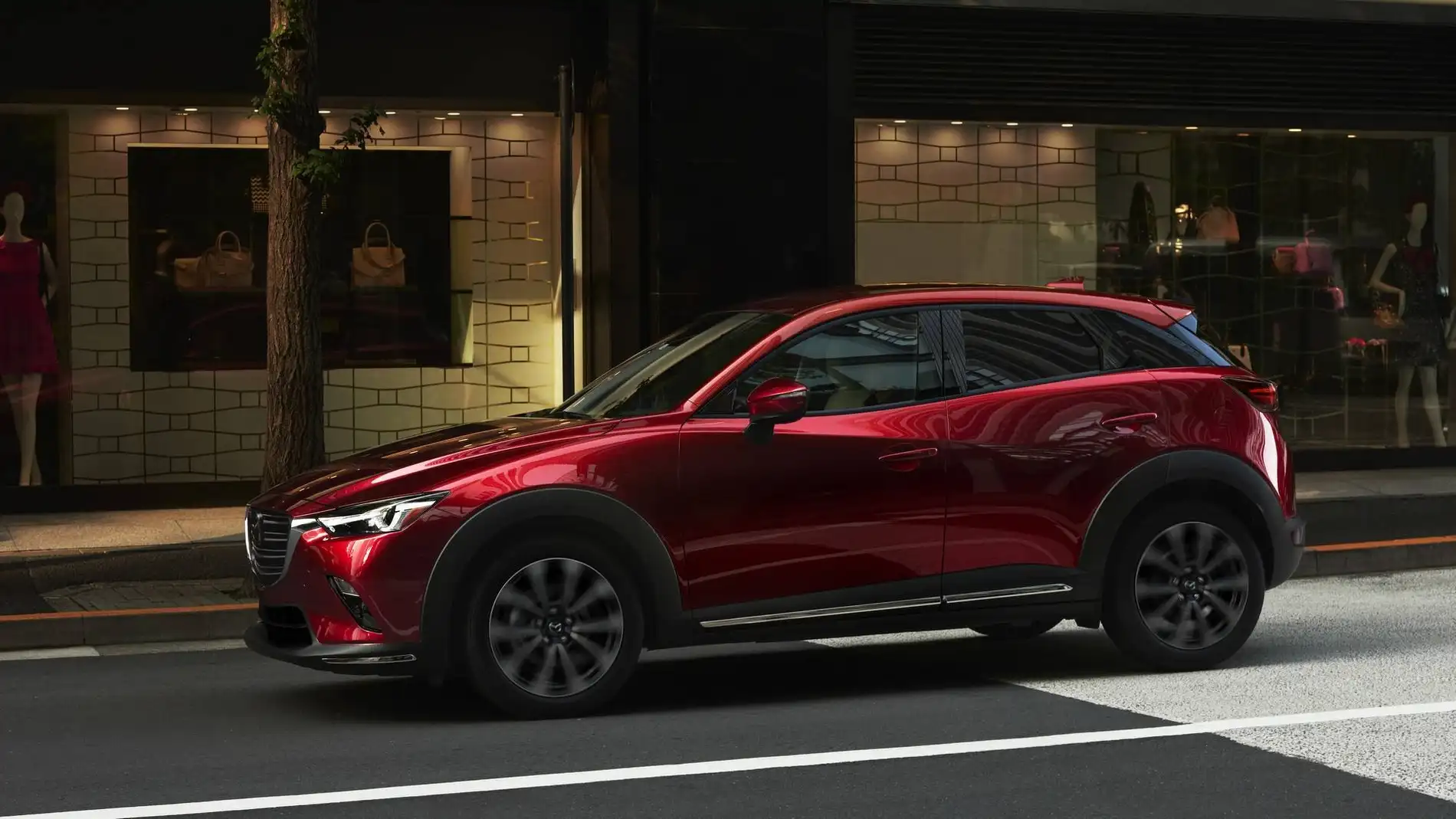 Mazda lanza la actualización de su SUV más pequeño, el CX-3 