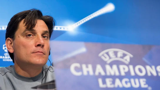 Montella, en rueda de prensa Montella, en rueda de prensa