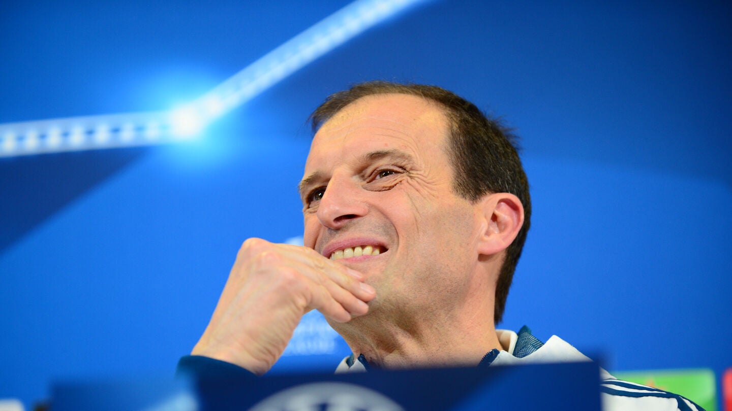 Allegri, durante la rueda de prensa