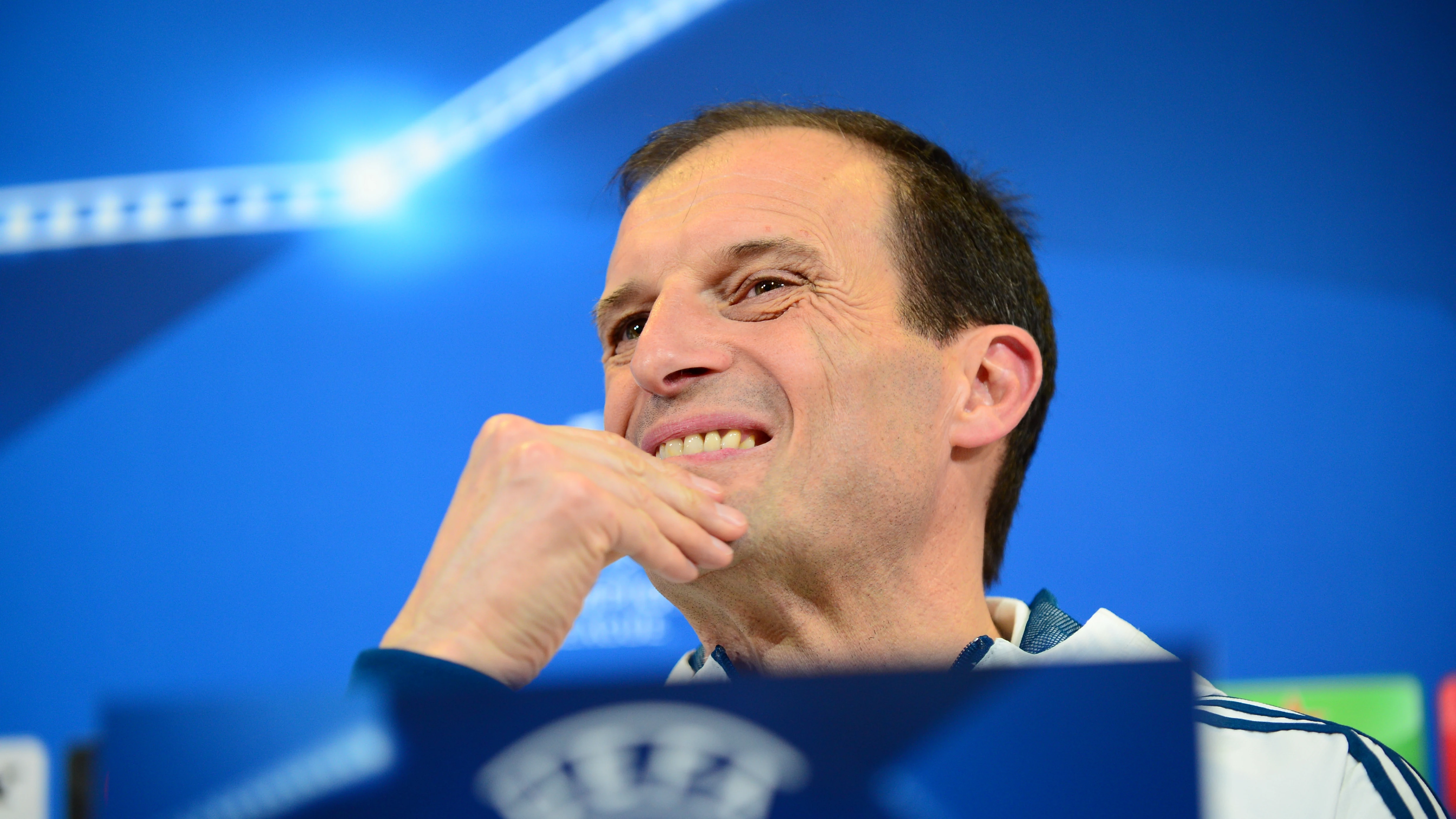 Allegri, durante la rueda de prensa