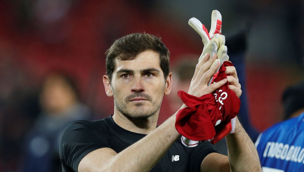 Casillas, tras un partido con el Oporto
