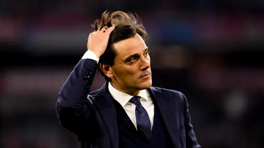 Montella, durante el Bayern-Sevilla Montella, durante el Bayern-Sevilla