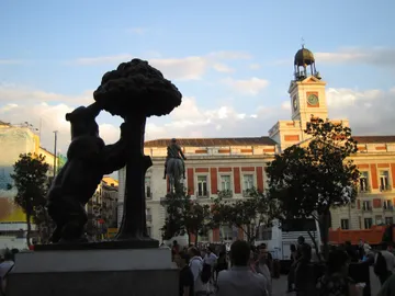 El Oso y el Madroño. Puerta del Sol El Oso y el Madroño. Puerta del Sol