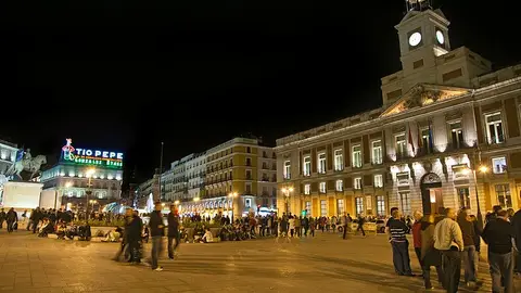 Puerta del Sol por la noche Puerta del Sol por la noche