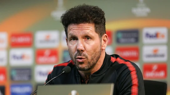 Simeone, en rueda de prensa en Lisboa Simeone, en rueda de prensa en Lisboa
