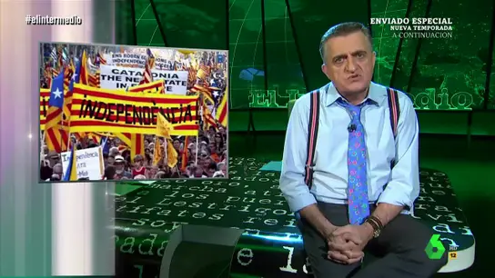 El Gran Wyoming reflexiona en el pico de la mesa sobre los CDR El Gran Wyoming reflexiona en el pico de la mesa sobre los CDR