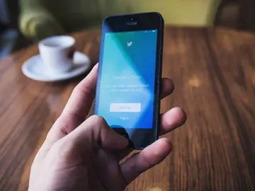 Twitter multiplica el impacto de las ciencias contra las fake news Twitter multiplica el impacto de las ciencias contra las fake news
