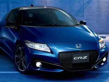Honda CR-Z, un pequeño compacto de tres puertas, estética coupé y ¡cambio manual Honda CR-Z, un pequeño compacto de tres puertas, estética coupé y ¡cambio manual