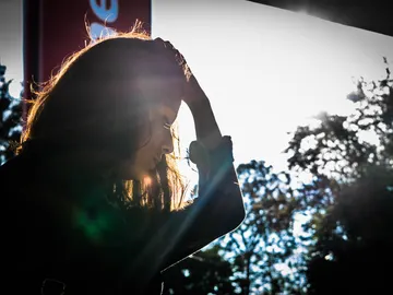 La “Cherophobia” consiste en un miedo irracional a ser feliz y a las consecuencias de la felicidad. La “Cherophobia” consiste en un miedo irracional a ser feliz y a las consecuencias de la felicidad.