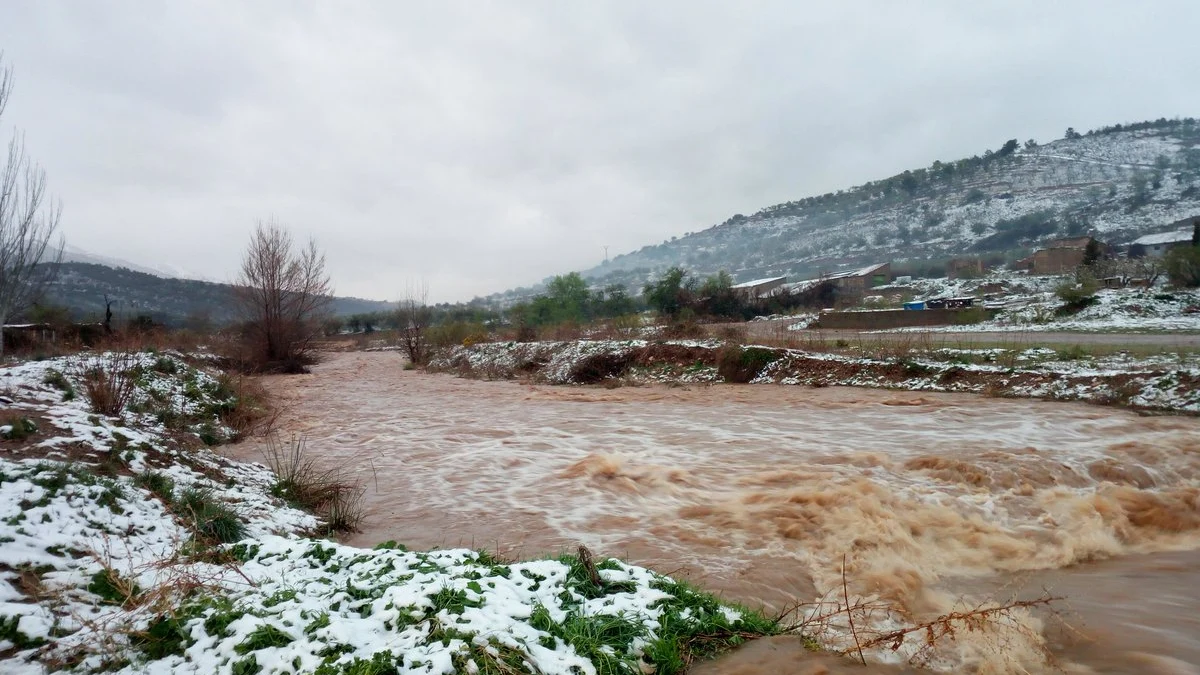 Imagen del caudal actual del río Grío tras las últimas precipitaciones