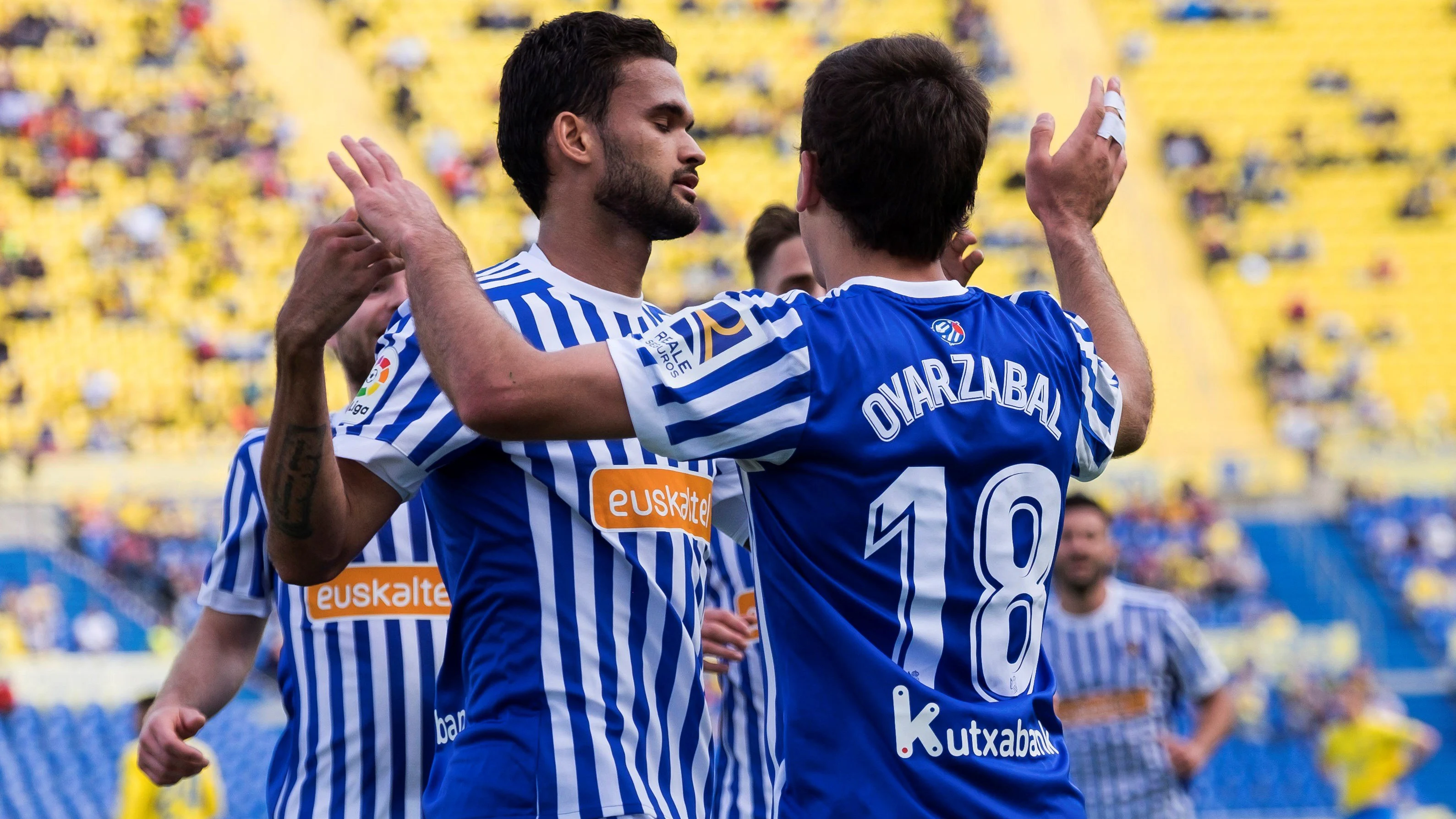 Oyarzabal celebra su gol ante Las Palmas