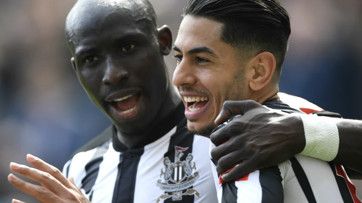 Ayoze celebra un gol