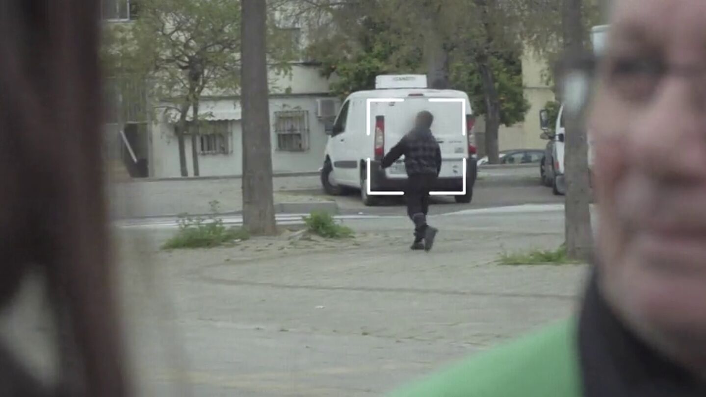 As&iacute; trabajan los 'aguadores', menores controlados por los narcos para vigilar qui&eacute;n entra y sale de Los Pajaritos