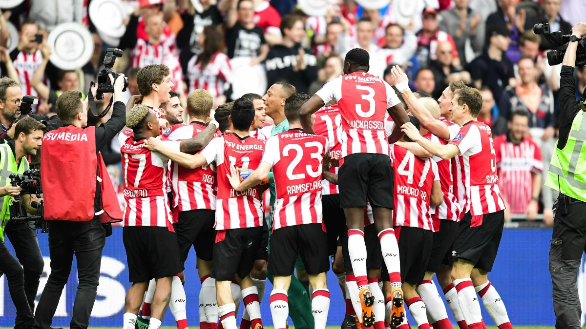 El PSV celebra la Eredivisie