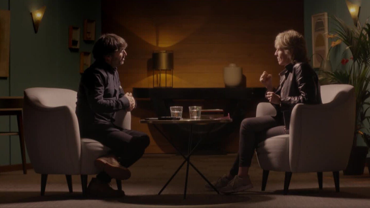 Jordi &Eacute;vole entrevista a Mercedes Mil&aacute; en Salvados