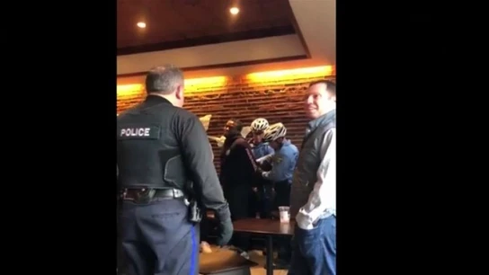 Detención de un ciudadano negro en Filadelfia Detención de un ciudadano negro en Filadelfia