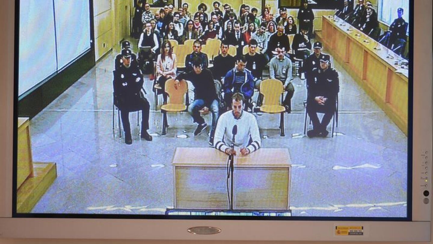 Uno de los acusados de Alsasua durante el juicio