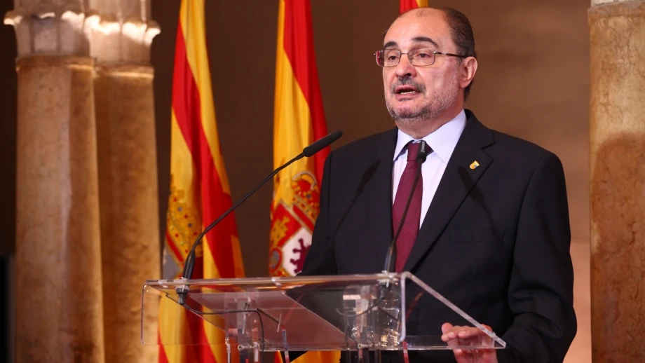 El presidente Javier Lambán en su intervención en las Cortes