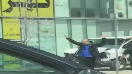 Momento previo a la detención del autor del atropello múltiple en Toronto Momento previo a la detención del autor del atropello múltiple en Toronto