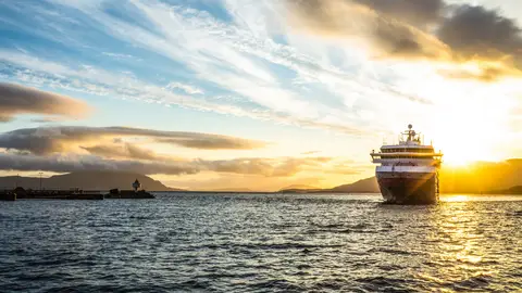 Día Nacional de Noruega a bordo de un crucero Celebra el Día Nacional de Noruega a bordo de un crucero