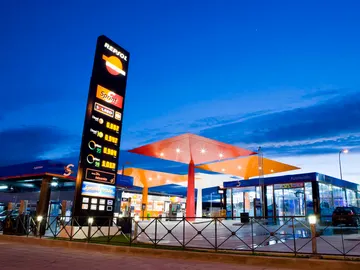 Hacienda pretende subir los carburantes en nueve comunidades, ¿cómo? Hacienda pretende subir los carburantes en nueve comunidades, ¿cómo?