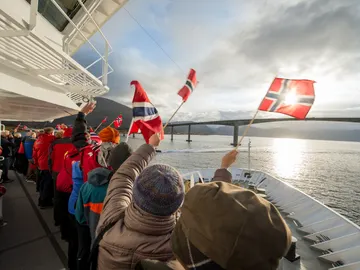 Día Nacional de Noruega a bordo de un crucero Día Nacional de Noruega a bordo de un crucero