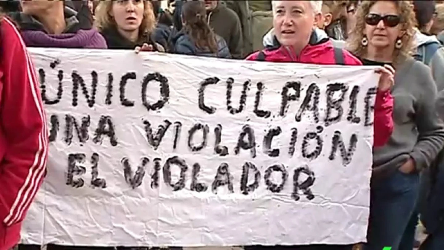Imagen de archivo de una manifestación en apoyo a la denunciante de 'La Manada' Imagen de archivo de una manifestación en apoyo a la denunciante de 'La Manada'