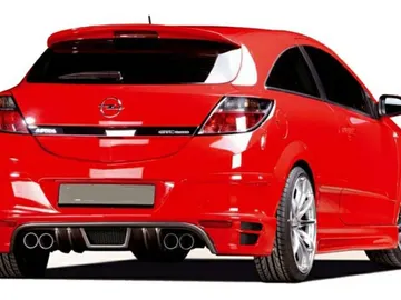 Coche 'tuneado' Coche 'tuneado'