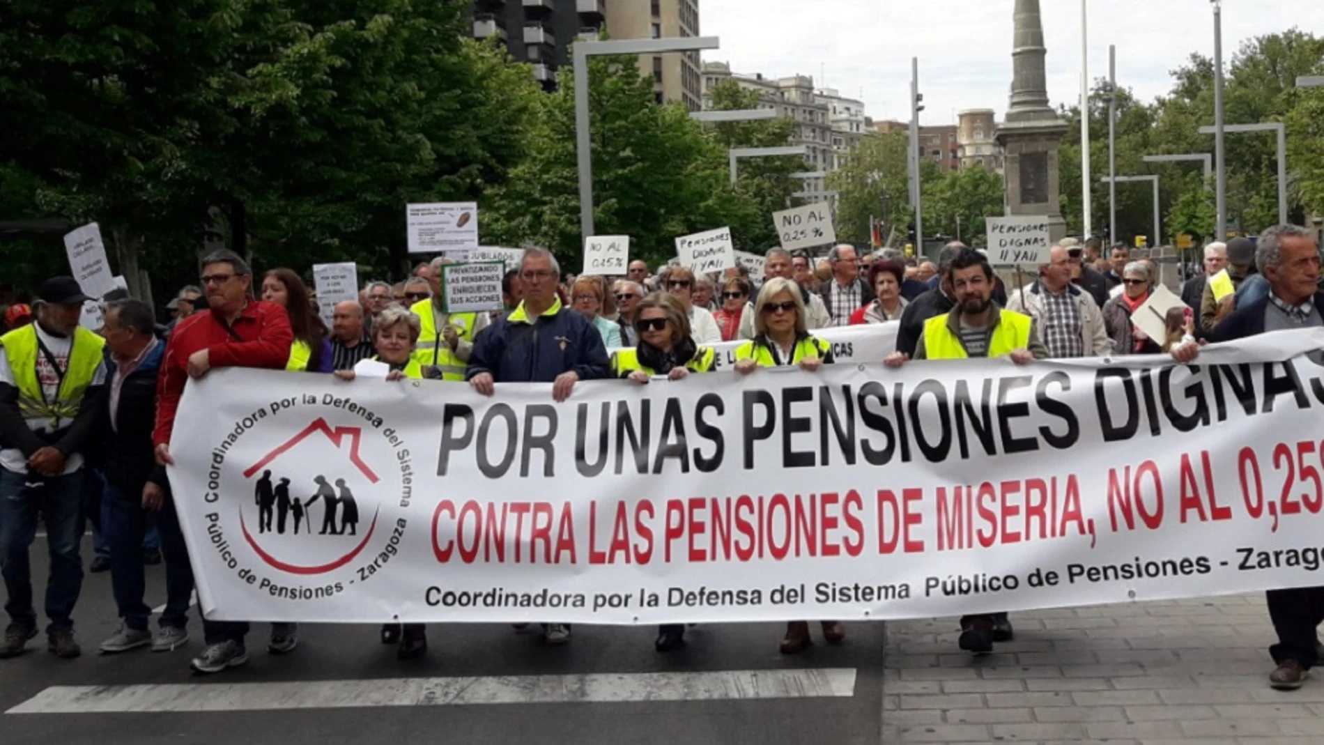 Manifestación por pensiones dignas en Zaragoza