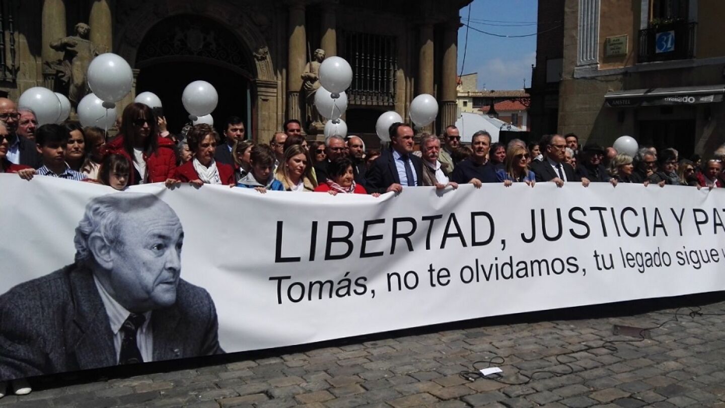 Homenaje a Tom&aacute;s Caballero en Navarra