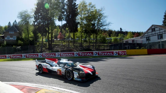 Fernando Alonso, a bordo del Toyota Fernando Alonso, a bordo del Toyota