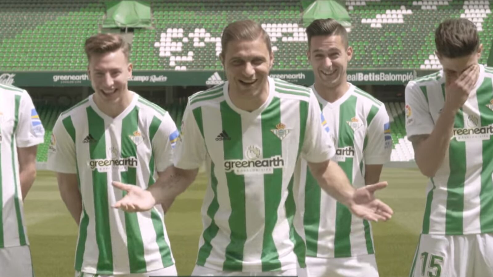Joaqu&iacute;n, estrella del &uacute;ltimo anuncio del Betis