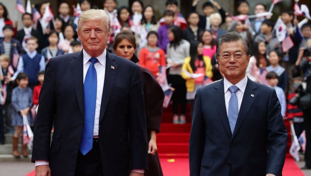 El presidente surcoreano, Moon Jae-in, y su homólogo estadounidense, Donald J. Trump