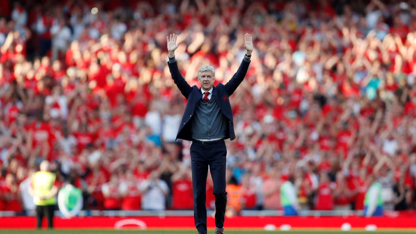 Wenger se despide de la afici&oacute;n del Arsenal